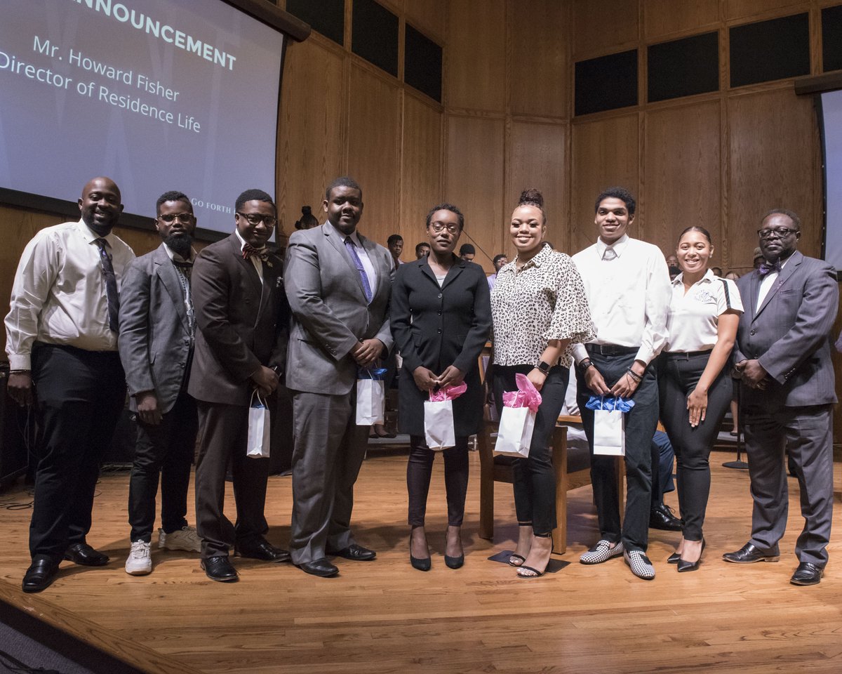 WileyUniversity's tweet photo. #WileyStudents – Congratulations to the 2019-2020 Residence Hall Kings and Queens! #GoForthInspired https://t.co/ii2n1JyX90