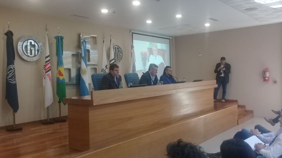 JuventudSsp's tweet photo. @SindicatoDSalud @vascozubieta @zubieta_fer @ale_jp__ @uni_jovenes_ar #SSPJuventud Comenzó nuestro #plenario sobre "Respuestas #sindicales al nuevo 🌎 del trabajo" ya disertan 🗣️
✔️ @vascozubieta Sec Gral de @SindicatoDSalud y presidente #UniCare @uniglobalunion 
✔️ @zubieta_fer Sec de #Juventud 
 ✔️ @ale_jp__ #presidente @uni_jovenes_ar https://t.co/lxUJvPZV13