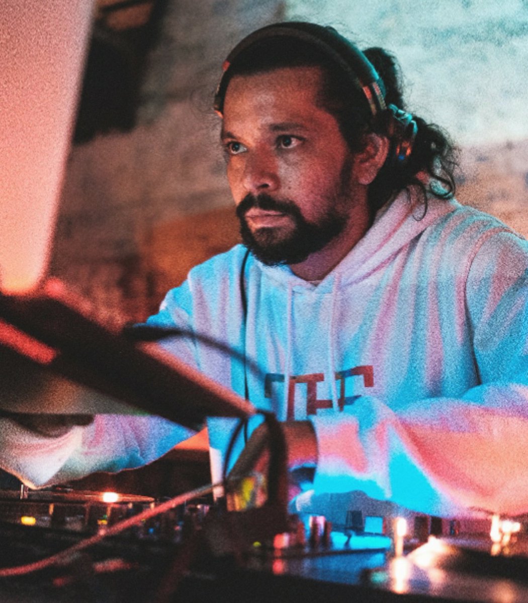 goradify's tweet image. Lineup for #shakethatasskara #baddecisionswed 🍑💦 OCT 25 8PM Stonehill Suites, Skydeck