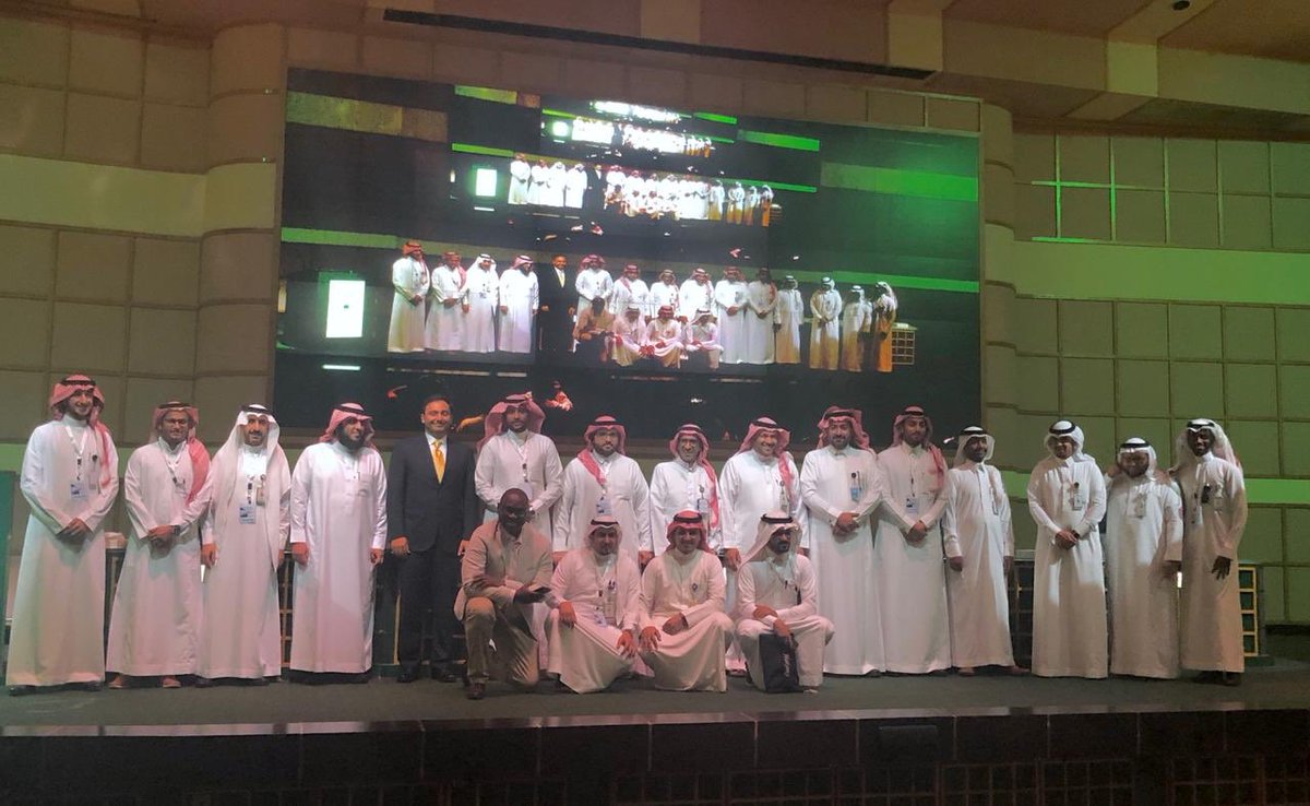 saad_alrabeeah's tweet photo. أشكر أخواني في @KFMC_RIYADH على الدعوة للمشاركة في  #RCSC_2019. ثلاثة أيام كانت حافلة بالمشاركات العلميه والبحثية والمنافسات والمناقشات الطلابية. تجمع علمي رائع وناجح بكل المقاييس. @ealtwailei #PSMCHS https://t.co/ioMOcfDx9r