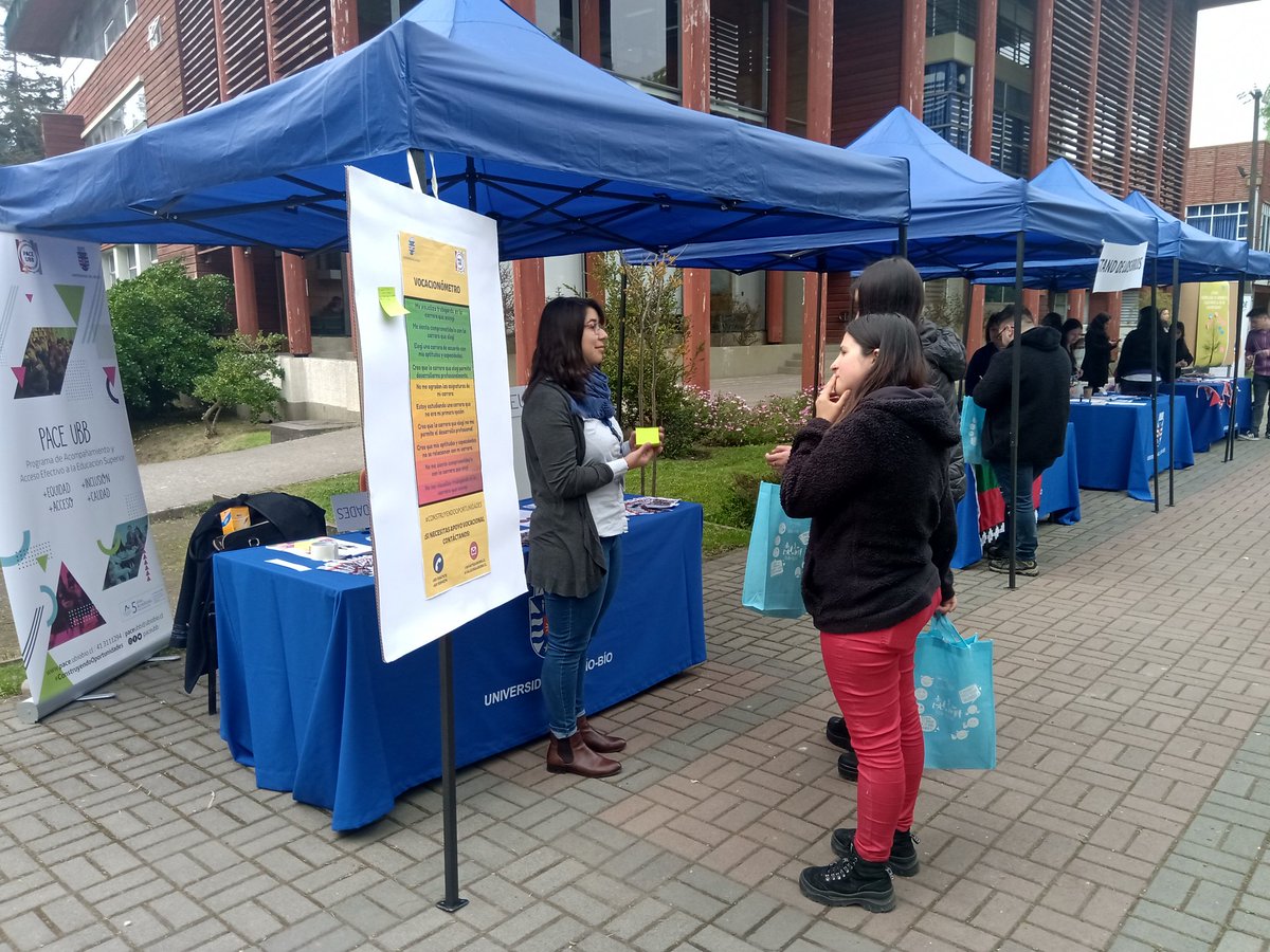 PACEUBB's tweet photo. Día Mundial de la Salud Mental @ddeubiobio nos ha invitado a participar de una Feria en el frontis edificio maderas. Conoce el aporte en salud mental que el componente de Acompañamiento en la Educación Superior, AES #PACEUBB realiza en nuestra#UBB.
#ConstruyendoOportunidades https://t.co/yO1Q15Zlsj