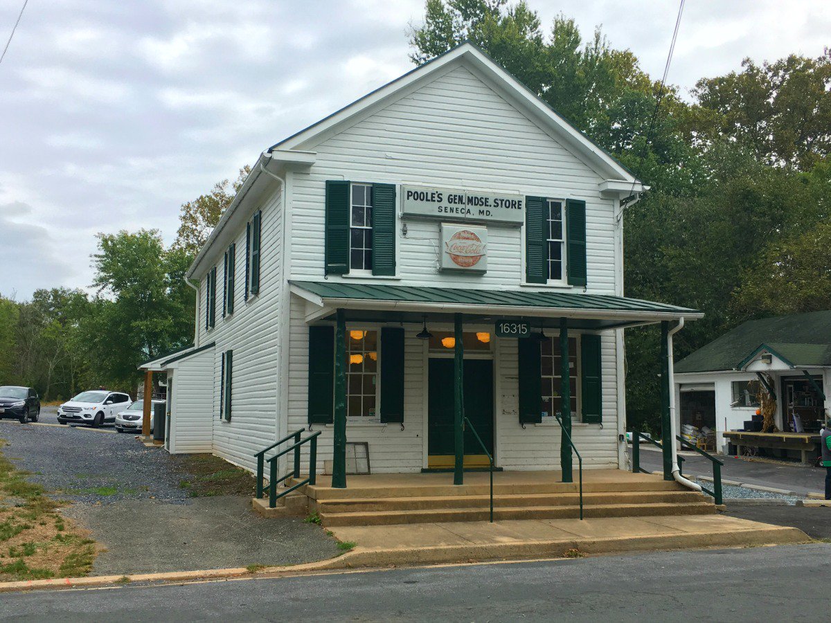 MontgomeryParks's tweet photo. Seneca Store has served the Poolesville area as a general store since 1901.

The historic building has been rehabilitated. And, we are cutting the ribbon on the building and giving tours Saturday, October 19, 10 am to 12 pm.

Free!: https://t.co/XWxKVZtwDE. 

#HistoryInTheParks https://t.co/l6h3km4poI