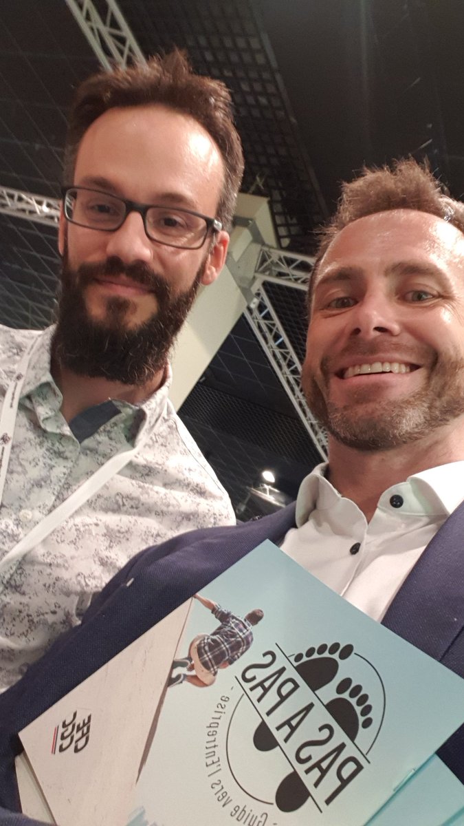 tyackfa's tweet photo. @em_mj_jy super rencontre https://t.co/s0RhpzXp8L