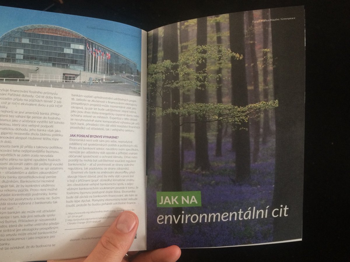 GreenpeaceCzech's tweet photo. Dnes vyšel nový magazín Greenpeace. Najdete v něm příspěvek od Jana Bittnera z #vysokaskolaekonomicka, Bohuslava Binky z @MUNI_FSS, #Dewii a další. 
Chcete dostávat magazín do oblíbené kavárny? Napište na info@greenpeace.cz - Heslo #MagazinGP
A pokud jste dárce, je na cestě. https://t.co/xproBL5d1T