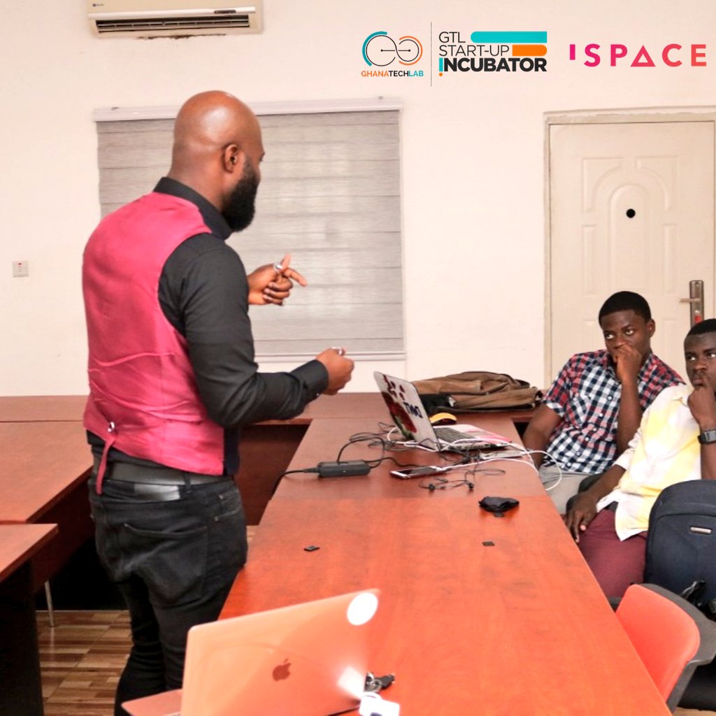 iSpaceGh's tweet photo. This week @qhobeey led the #GTLincubation participants to look at building product prototype with react native component and how to handle various forms and states for application.
@GhanaTechLab @WorldBankAfrica
#AdviceAtOne #incubation https://t.co/I9hA2jeN15 https://t.co/dD9iKgRW4f