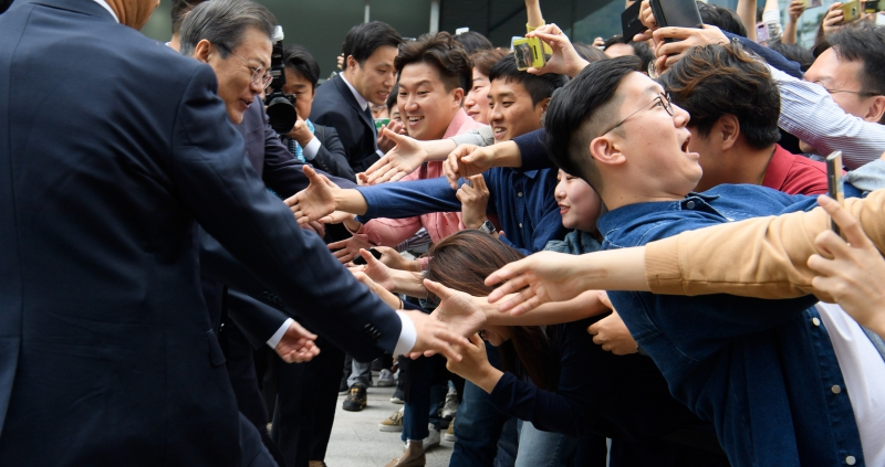 안사요 tweet media