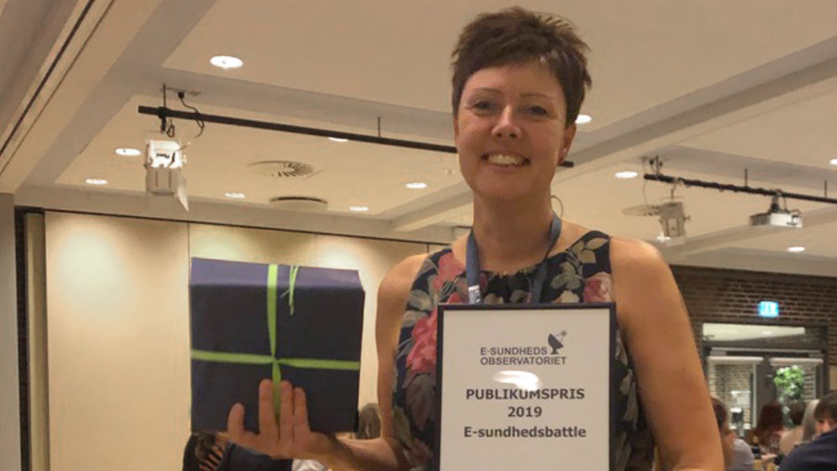 Ved den årlige E-sundhedsbattle vandt Pernille Greisen i går TO priser for sin præsentation af "Min Forløbsassistent"! Stort tillykke til innovationsholdet, @nordsjaelhosp, udviklerne fra <a href="/ementoteam/">Emento</a> og selvfølgelig seje Pernille!
#dksund #dktech <a href="/aalborguni/">AAU</a> @SyddanskUniv