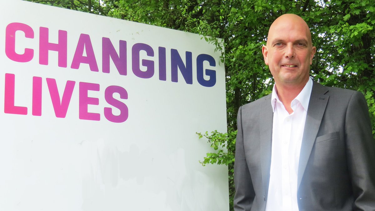 On #WorldHomelessnessDay <a href="/StephenBellCEO/">Stephen Bell</a> offers his views on 'Why we need to support everyone on the streets.' read the full blog here> changing-lives.org.uk/news-stories/w… #Homeless #WorldHomelessDay #roughsleeping #begging #holistic #poverty