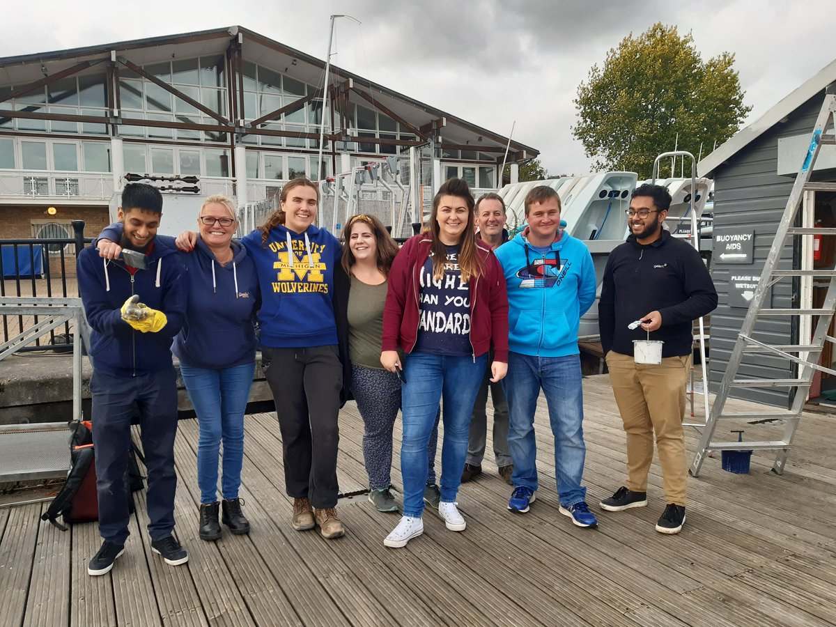 LCIconstruct's tweet image. #Team ballymore doing out bit to help the community #refurbushment