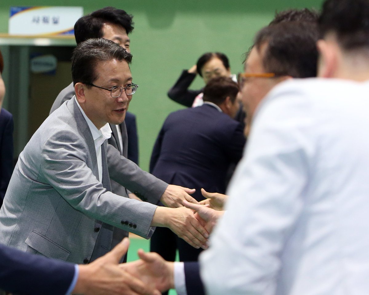 MinkooKANG's tweet image. [전국 장애인 체육대회 결단식]
100주년 전국체육대회가 오늘로 끝났습니다.
이제 전국장애인 체육대회가 이어집니다.
많은 관심 부탁드려요..^.^
#장애인체육대회#구군장애인 체육회 만들어 주세요!