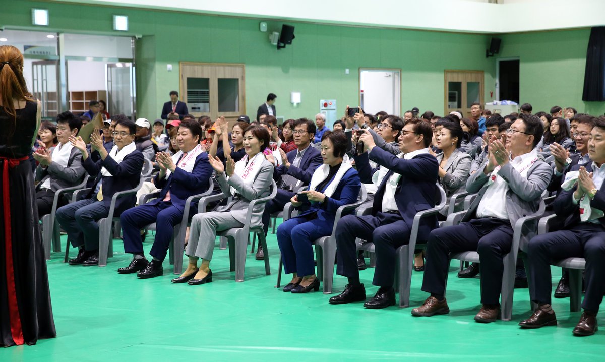 MinkooKANG's tweet image. [전국 장애인 체육대회 결단식]
100주년 전국체육대회가 오늘로 끝났습니다.
이제 전국장애인 체육대회가 이어집니다.
많은 관심 부탁드려요..^.^
#장애인체육대회#구군장애인 체육회 만들어 주세요!