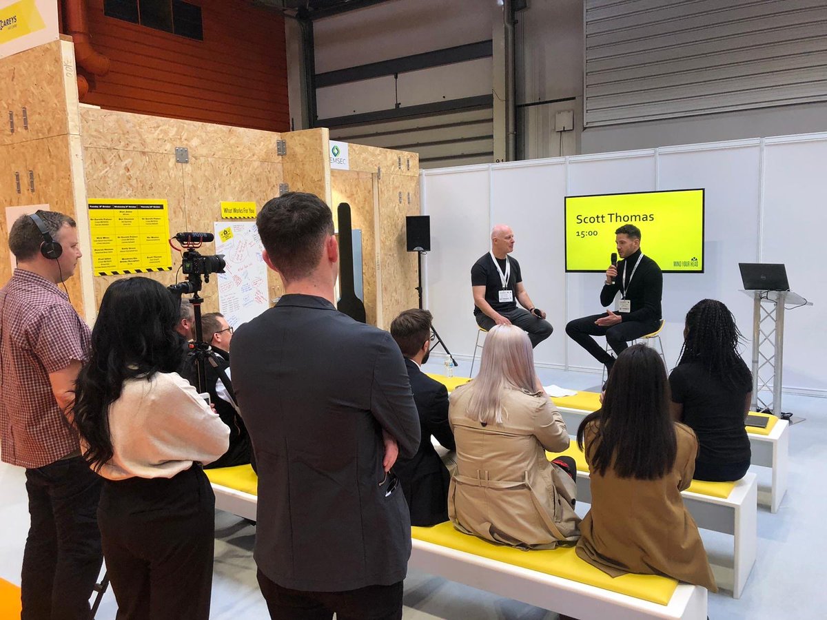 An intimate session with <a href="/scottyspecial/">Scott Thomas</a> on the final day of <a href="/UK_CW/">UK Construction Week</a> at the #MATERIALSUPPORT exhibition stand (F700).

#MINDYOURHEAD #UKCW2019 #WorldMentalHealthDay
