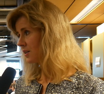 RichardLamb's tweet photo. Za12okt verzorgen @LiekeLamb & ik met #TrendWatcherTV n bijzondere live-uitzending..
Vanaf 14u via https://t.co/8XO3yY8qtY
Met in de uitzending staatssecretaris @Monakeijzer
@MauriceDeHond
@Tsiwja
@HuisTerDuin
Special #KunstmatigeIntelligentie
#AI #WSAI #AIcoalitie #KickStartAI https://t.co/6yKdm5j26I