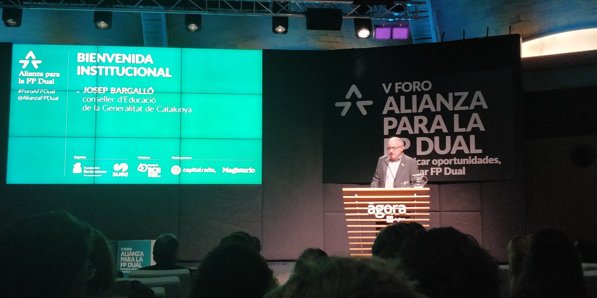 amiguel_FP's tweet photo. V Foro Alianza para la FP Dual. @Alianzafpdual. @JosepBargallo @educaciocat. "Tenim fòrmules BAT+FP, nou model curricular, integració de la FP, ... però necessitem el compromís i la coresponsabilitat de les empreses.
#ForoAFPDual. #SomFP #SomFPDual https://t.co/g02TDbNEqV