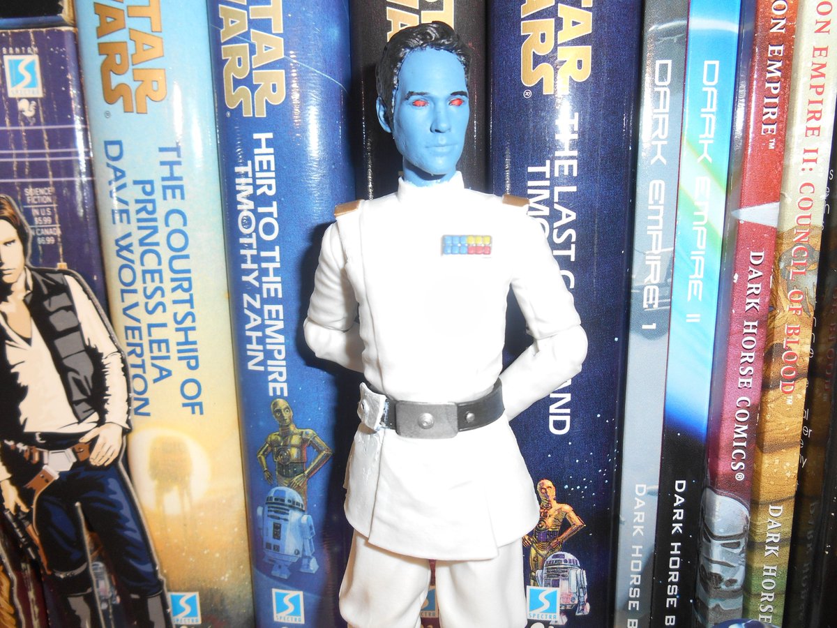 rebelrealcanon's tweet photo. #ThrawnThursday
#ZahnPlotFirst
#StarWarsCustoms
#StarWars #realcanon https://t.co/zkvT87ygs5