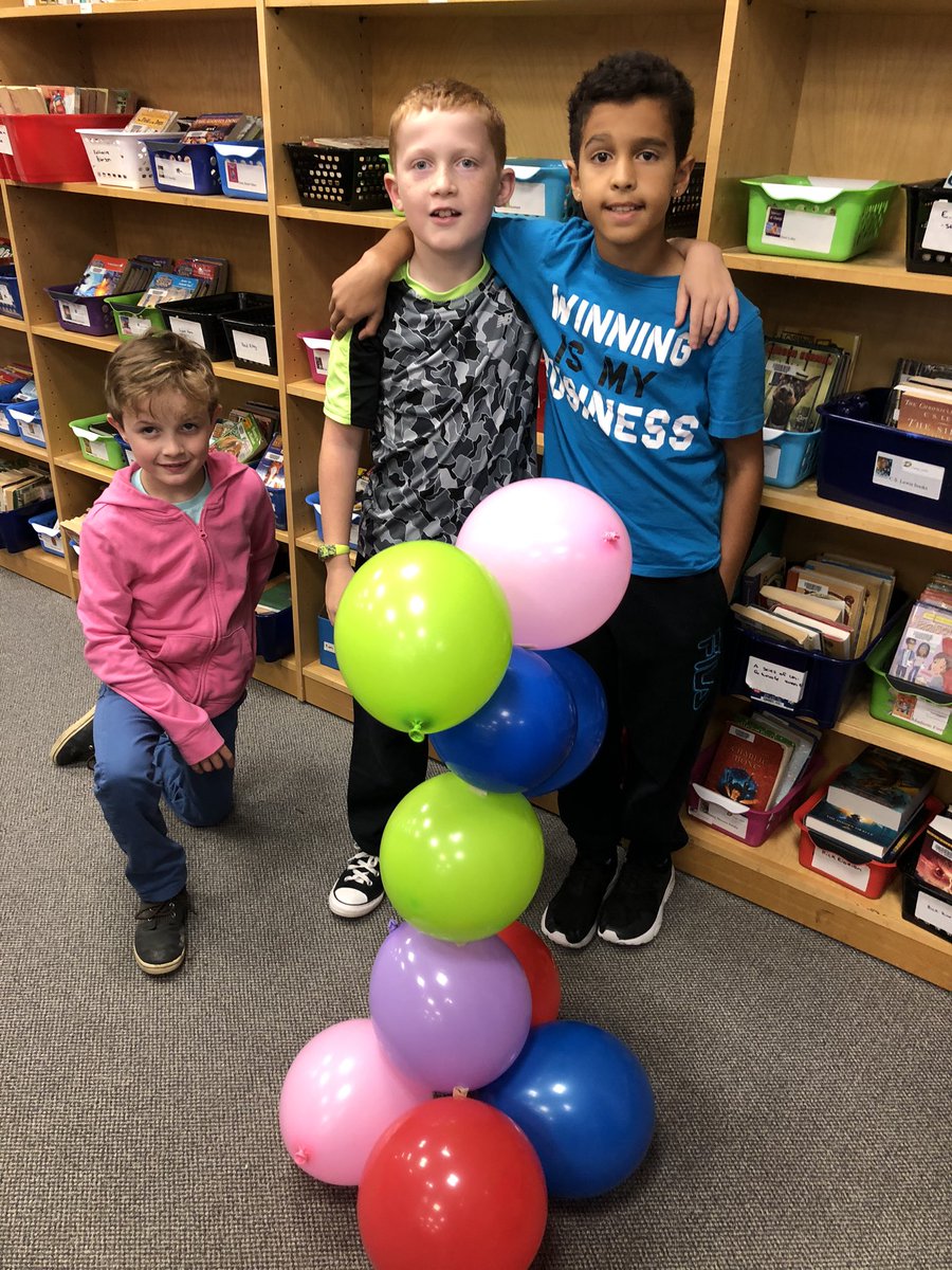 StJamesOCSB's tweet photo. Success! Great collaboration grade 4s! Canβt wait time hear all about your teamβs reflections. #jamocsb https://t.co/8FqVmI4hAJ
