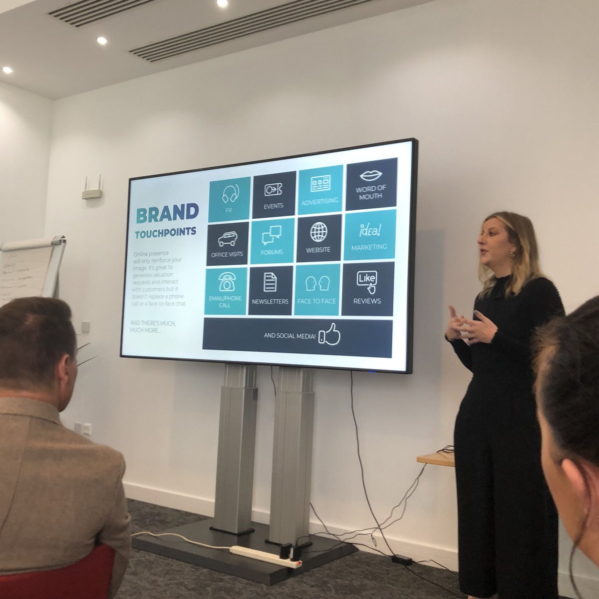 Having a great time at the East Region of the Guild Tour 2019 at Duxford. 

A fantastic event talking about how we can change and improve agency, from increasing standards, fees, social media to compliance! 

Massive thank you to all the team

#guildyour2019 @GuildProperty