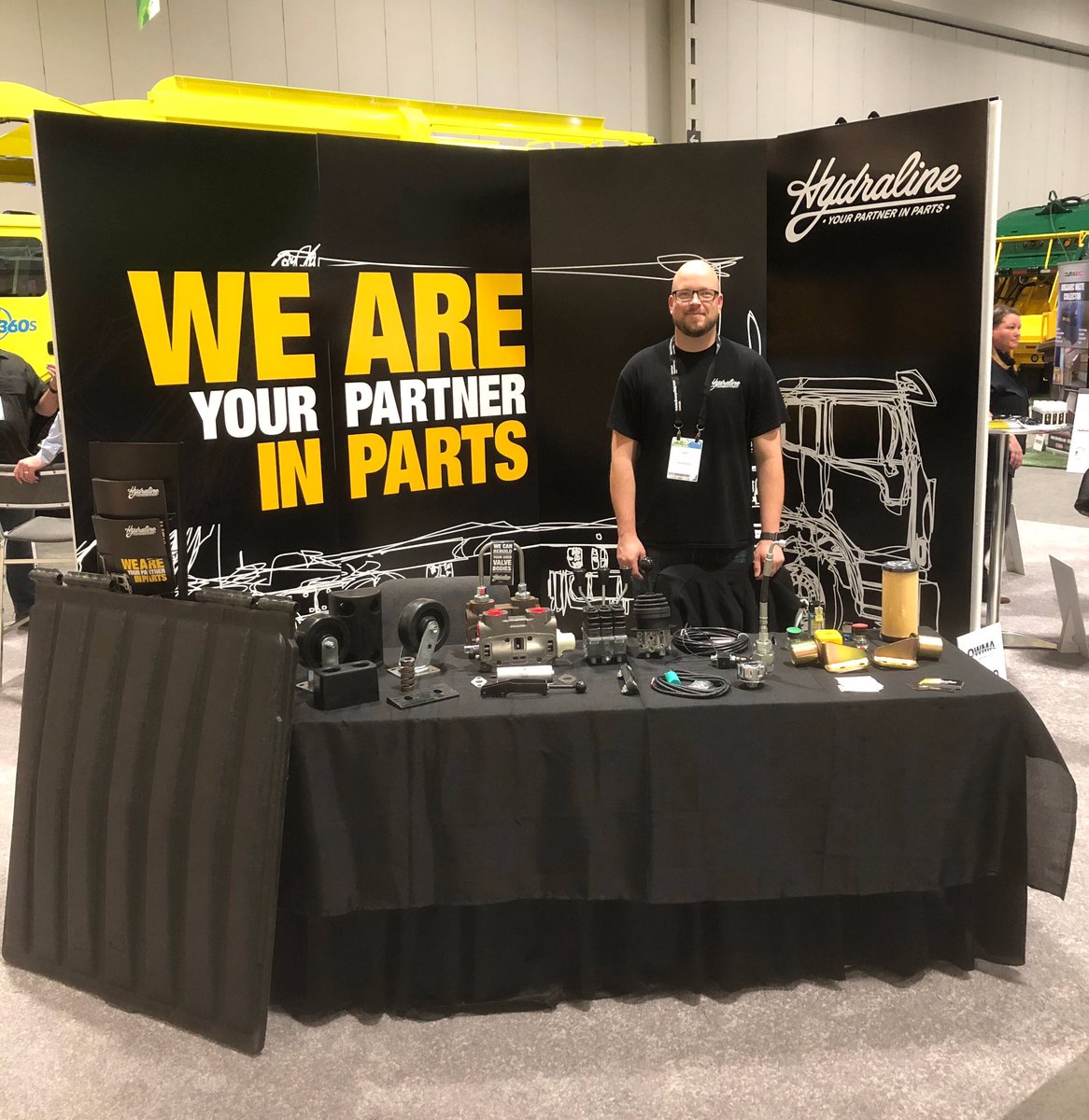 partnerinparts's tweet photo. Day 2 of @CWRExpo Come and meet our president, Ian, at booth 1101. See why we can be your Partner In Parts. #hydraline #partnerinparts #CWRE2019 https://t.co/Oi33GC88hk