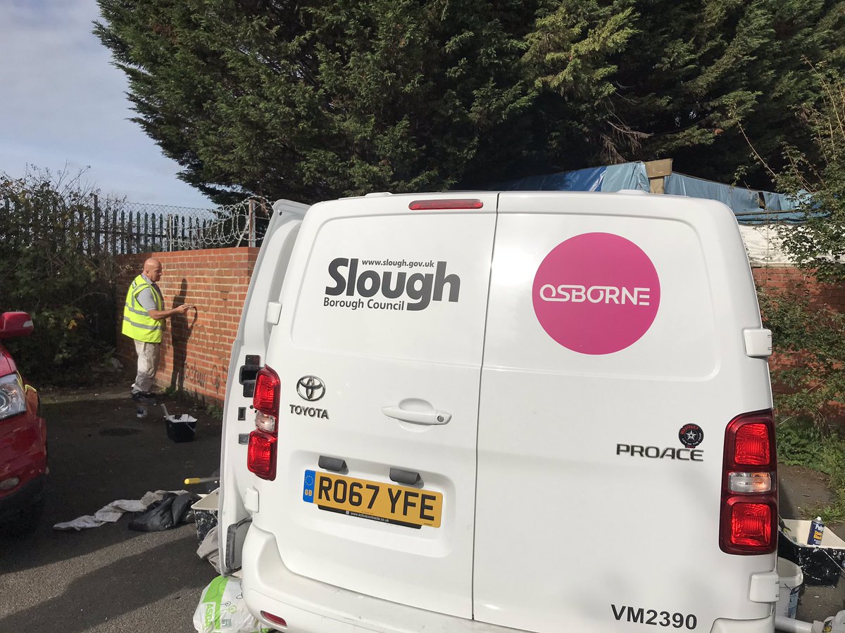 igotstylecoach's tweet photo. We got involved today to support #WorldHomelessDay for @SloughHomeless with @MapisCIC @AdlConnexions #thrive365 #partnerships #CollaborateForHealth #proud https://t.co/mIMSrkHsLr