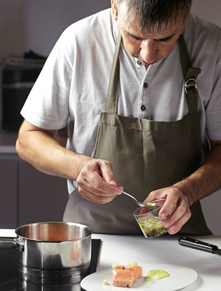 Salvador Brugués 👨‍🍳ens oferirà una demostració de cuina amb productes de les Guilleries 🌿que ens deixarà a tots bocabadats! No us ho perdeu!😎😎

Vine a la Fira Guilleries 🌿el 12 i 13 d'octubre a Sant Hilari Sacalm!

#firaguilleries #lesguilleries #santhilari #IVFiraguilleries