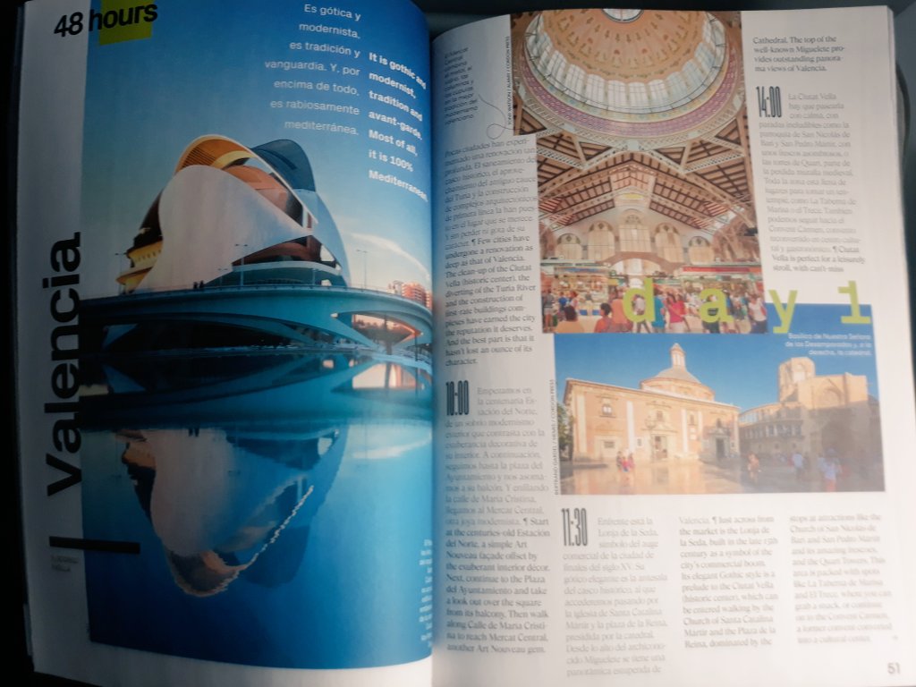 FundVisitVal's tweet photo. Este es el artículo de seis páginas que la revista a bordo de @AirEuropa dedica a València.
Pura inspiración para el mercado francés.
#VLCNonStop #VisitValència https://t.co/bKxXfAtOqa