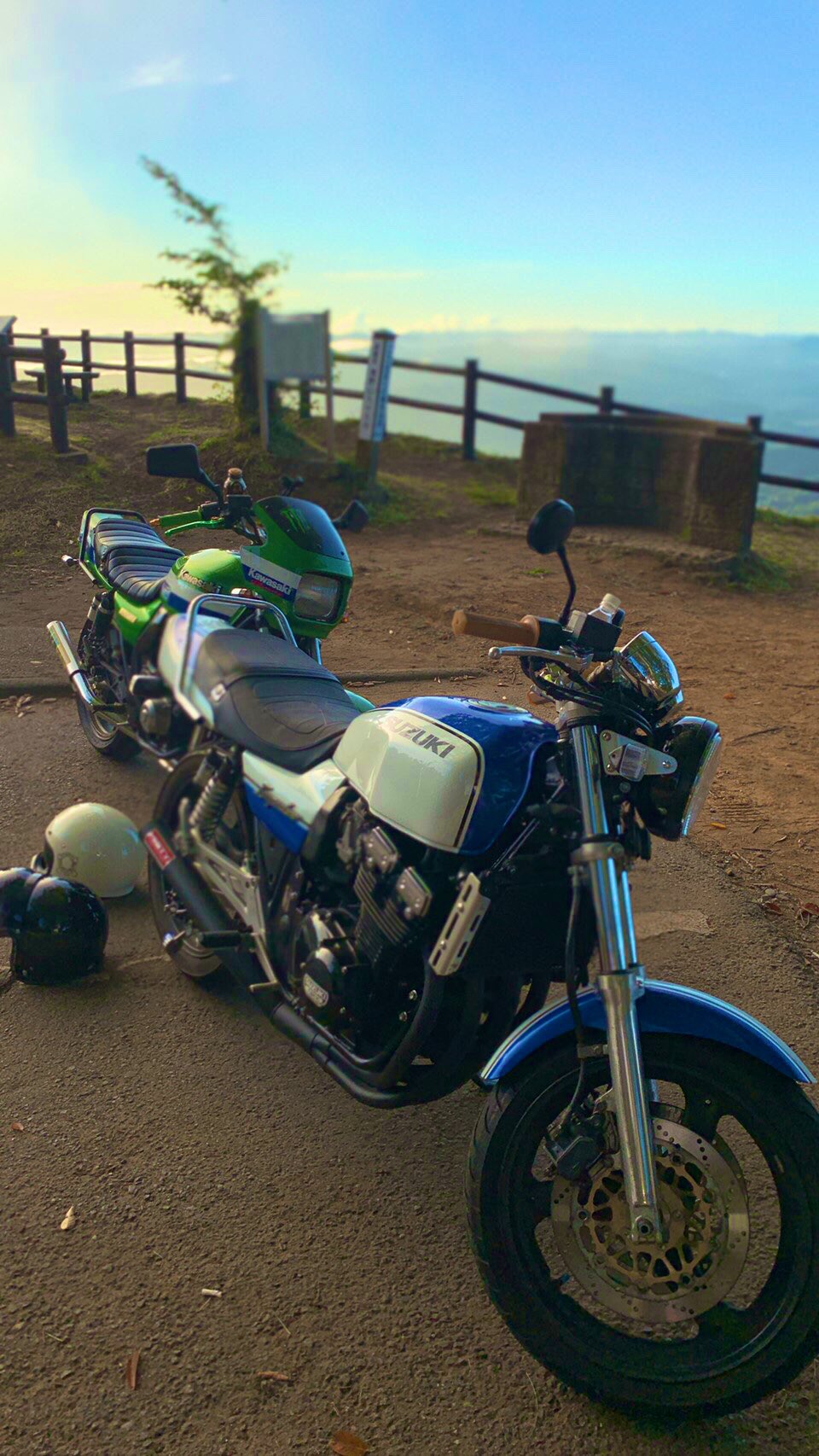GSX400 インパルス 羽テール ショート テールカウル - メルカリ