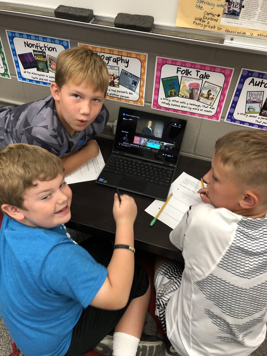 MrsSmithsClass4's tweet photo. Google Classroom with partners #LISDFutureFocus https://t.co/55AbJtOfQ0