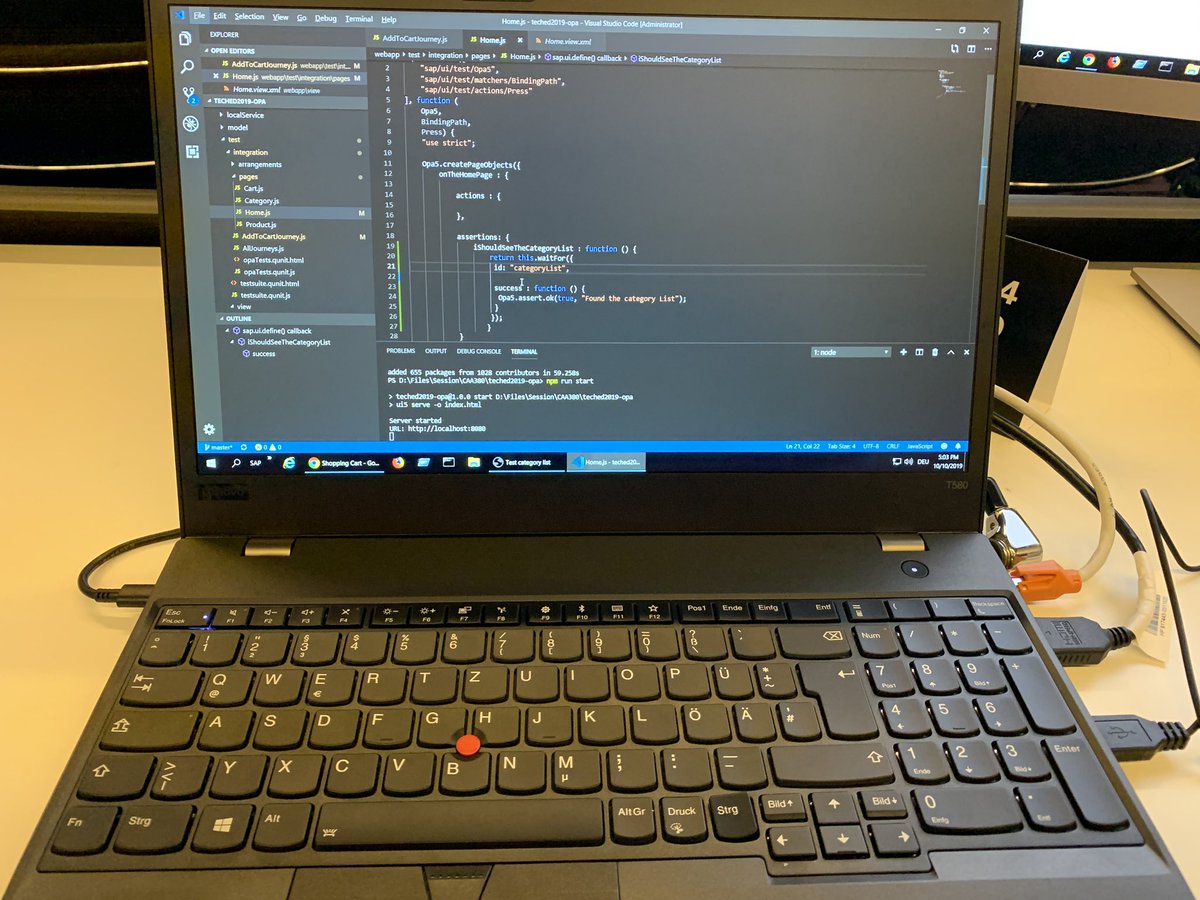 rsletta's tweet photo. This is extreme Programming. Not only is it Windows, and unfamiliar for a macOS user. This keyboard is in GERMAN! 😳

#SAPTechEd #Mode2Code https://t.co/USPrhlJvvL