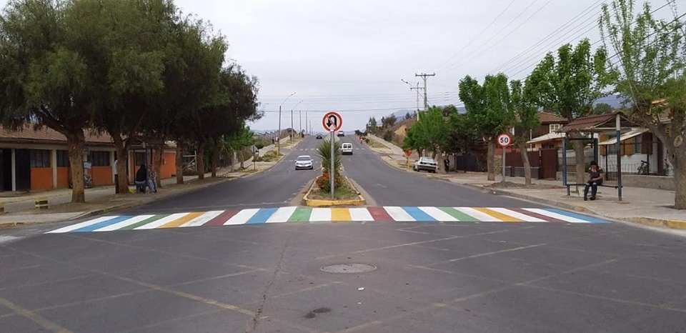 danielmoralese's tweet photo. Seguimos avanzando... nuestros niños del Colegio Alianza Educacional cuando crucen Av. Concepción se sentirán más Seguros.
Invito a los conductores a que colaboren respetando estas señales.
#JuntosYConMasFuerza #LimacheAvanza #LimacheConTodos https://t.co/DbAKhslgoE