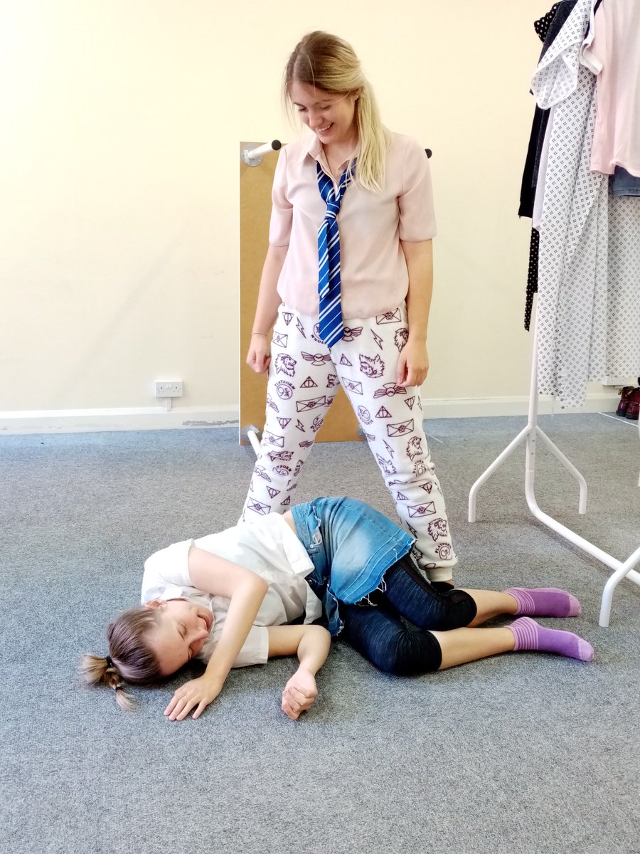 Loving our recycled #BabyBox rehearsal costumes for long-suffering actresses @LLMcGrady and @SarahJCullum. 

This is FaShUn #BabyBox

<a href="/TakeOverYork/">TakeOver Festival</a> <a href="/YorkTheatre/">York Theatre Royal</a>, tix tickets.yorktheatreroyal.co.uk/en-GB/shows/ba…