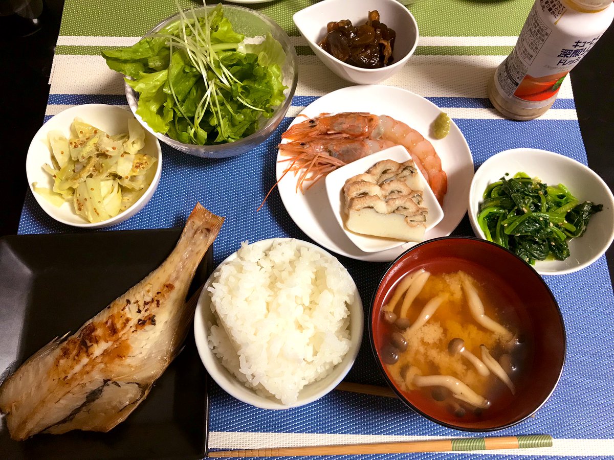 今夜も自炊男飯 ほぼアジア料理 今夜の献立 赤魚の塩焼き 赤海老の刺身 穴子の蒲鉾 レタスとかいわれサラダ キャベツの温野菜 ハニーマスタードレモン きゅうりのキューちゃん お手製頂き物 ほうれん草のナムル しめじとじゃがいもの味噌汁 男飯 自炊 今夜も自炊男飯 ほぼアジア料理 今夜の献立 赤魚の塩焼き 赤海老の刺身 穴子の蒲鉾 レタスとかいわれサラダ キャベツの温野菜 ハニーマスタードレモン きゅうりのキューちゃん お手製頂き物 ほうれん草のナムル しめじとじゃがいもの味噌汁 男飯 自炊