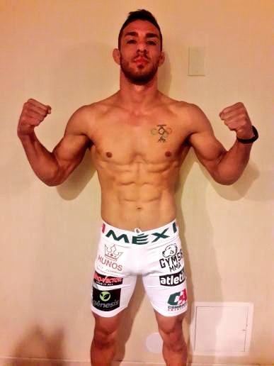 MemoTor31684016's tweet photo. Listo para la batalla! @combateamericas Tucson 11 de octubre 2019. Gracias a los patrocinadores que son pieza importante en mis combates!!
#zhefight #genesisnutrition #blackmouthgards #myovector #nucleorangel #Smt #hunosjiujitsu
#atletix #gym58mma https://t.co/pWFU3oXtr7