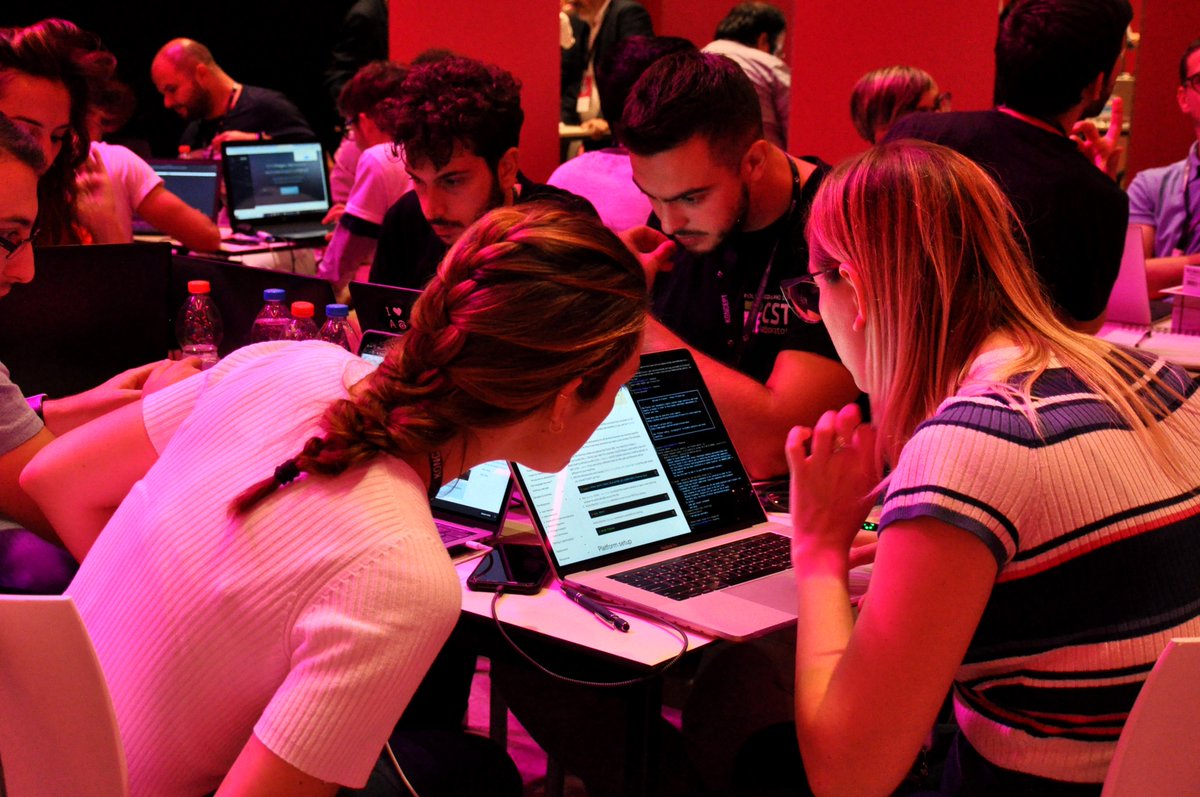 necstlaboratory's tweet photo. "Rari, non invisibili" è lo slogan che ci ha accolto oggi al #RareHack2019 organizzato da @TakedaPharma a Firenze.
Come #NECSTLab è la terza partecipazione a questo #hackathon, da quest'anno esteso a tutti gli studenti del @polimi 

#PassionInAction #didatticainnovativa https://t.co/xp12RHNGWr