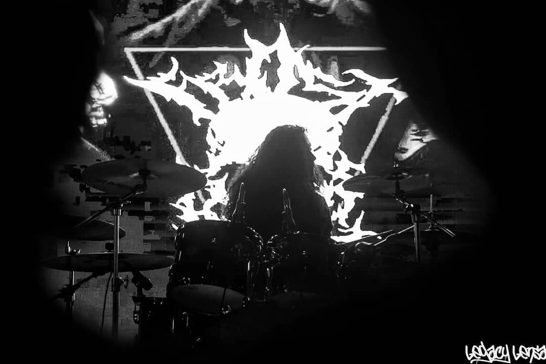 FrostRevenge_'s tweet image. Assalamu'alaikum dan Salam Sejahtera.

Antara cinta dan cita, mana satu arah sebenarnya? Kami pilih kedua-duanya agar Bumi ini di limpahi dengan keharmonian supaya tidak di hantui perpecahan yg sia-sia.