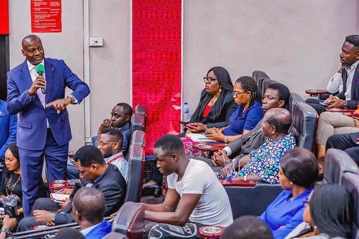 UBAGroup's tweet photo. On our journey to perfection and putting you, our customer first, we appreciate your feedback that helps us grow and improve. We are ready to learn, unlearn and relearn.
Happy Customer Service Week
#CustomerSeviceWeek #UBACares #AfricasGlobalBank https://t.co/HA5nzNIU1W