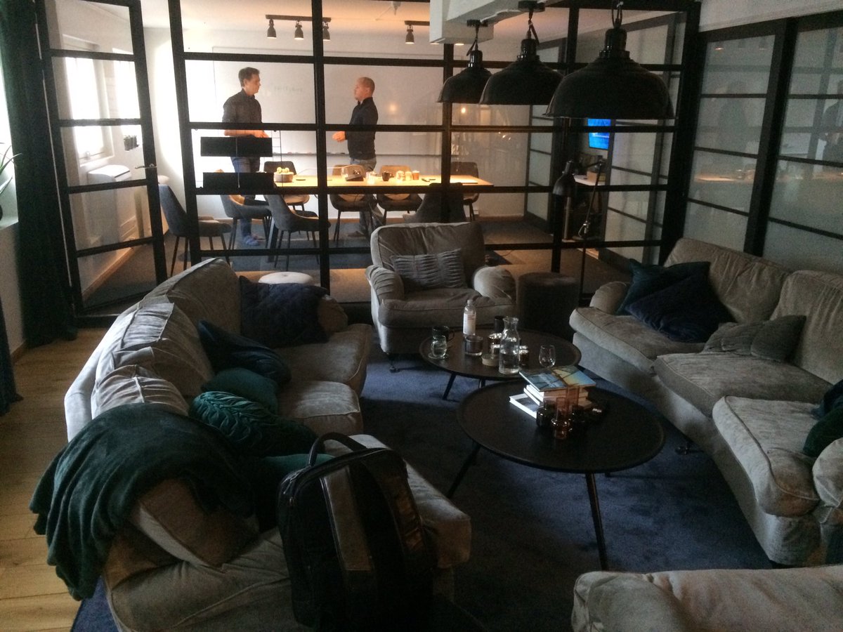 Michel_Kamp's tweet photo. Today I visited our approved / Opslogix office in Sweden . Super (almost too) relaxed workspace 😬 #opslogix #sweden https://t.co/WN549kEnP5