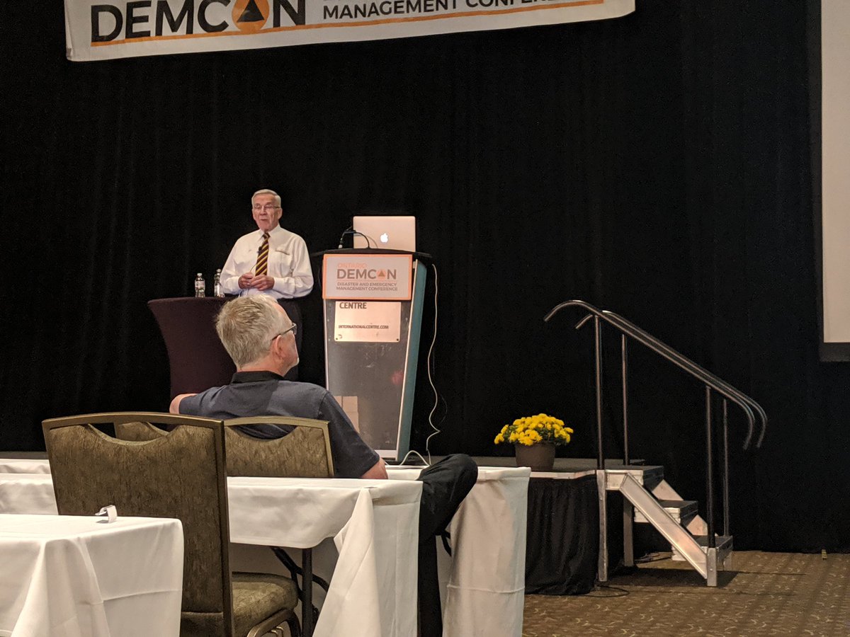 OAEM_Online's tweet photo. James Stanton tackling the issue of Fake News. #DEMCON19 #DEMCON #demcon2019  #fakenews #politics https://t.co/iNm6nVRW6l