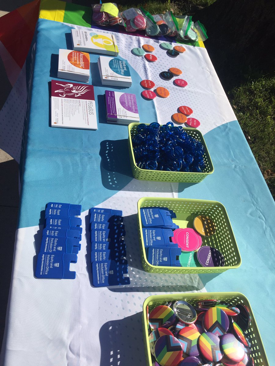 EIOMcMaster's tweet photo. 2SLGBTQ+ Celebration and Information Fair happening right now at the rainbow sidewalks! Come on out and visit ☺️☺️☺️@msu_pride https://t.co/YOvO8iDD3J