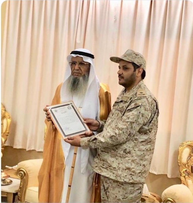 ‏مـلـتـقـى وايـلـه الـرســمـــي tweet media