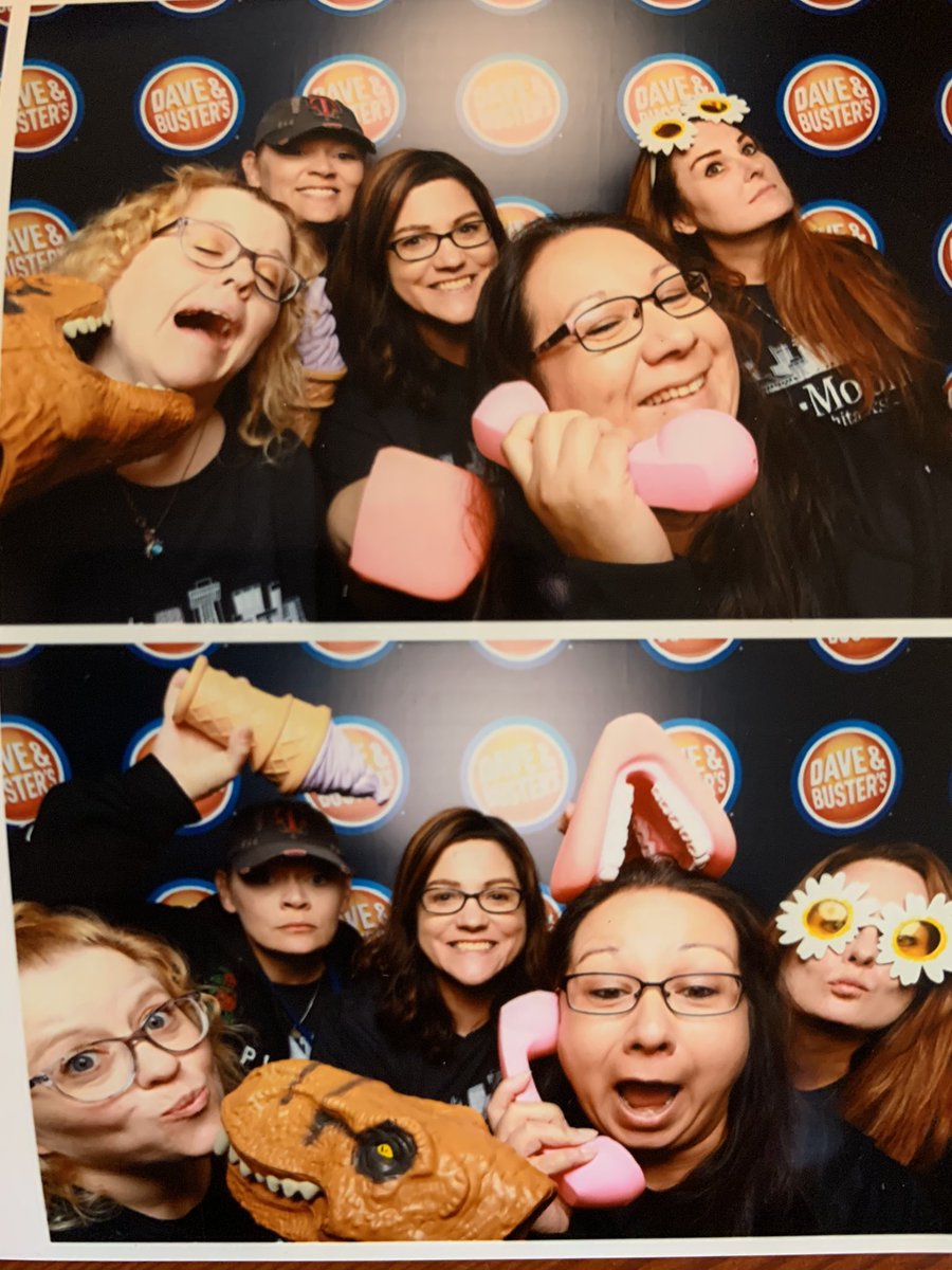 frisitz76's tweet photo. It's #CSAW ! Had a fantastic time @DaveandBusters for the #TMOICT picnic today! Was glad it was indoors because it’s freezing here 🥶#SpotlightOnYou #FamousForCare #TeamMagenta #1HR https://t.co/PpWVxOIDOx