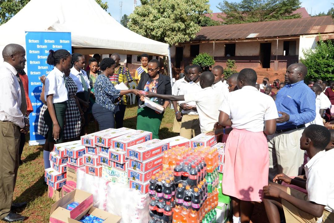 oganet's tweet image. #BritamCSWeek2019
#CustomerServiceWeek
Giving back to the community!! 🤗🤗
Also, Britam School comprehensive cover.....!