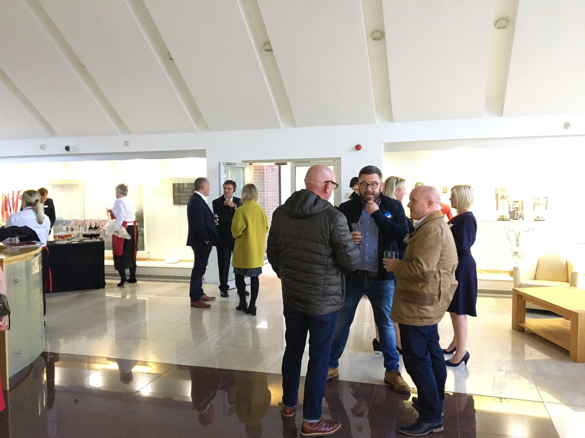 StadiumOfLight's tweet photo. π As well as a peek around the @SunderlandAFC training facilities and then a meal prepared by our @netflix star chefs, Patrick and Joyce
#SAFCInBusiness https://t.co/GmfBGm9gBZ