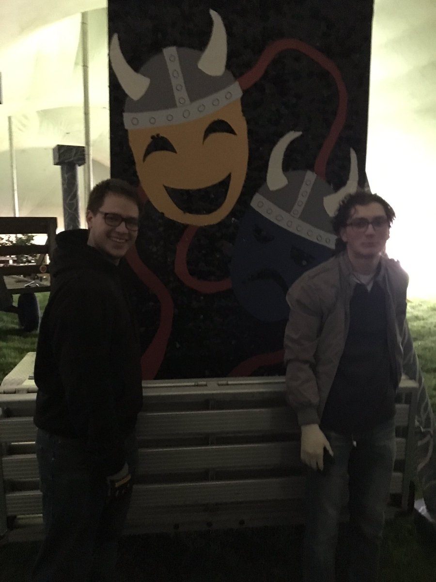 Augie Theatre is in the tent! Our trained carpenters and technicians are ready to help campus clubs and organizations build floats from 4-7!