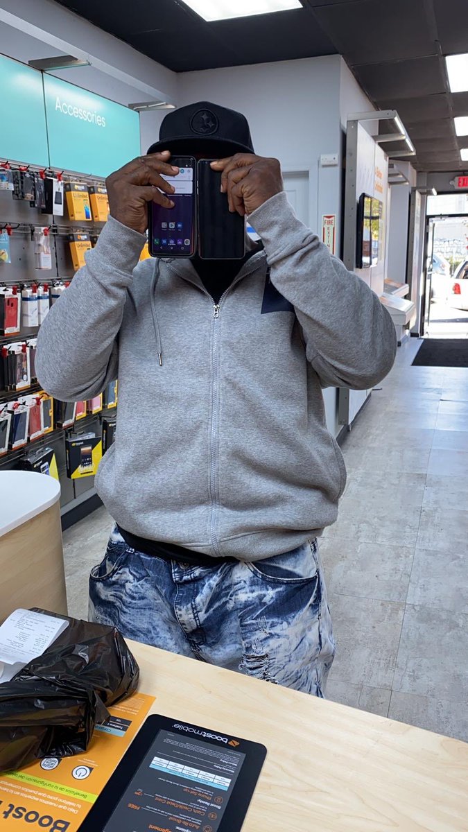 Crystal_C_W's tweet photo. 1 Port In and 1 Add a line, #FamilyPlans #BoostMobile #HAPPYCUSTOMER #CRYSTALCLEARWIRELESS https://t.co/9Y48x9tWxx