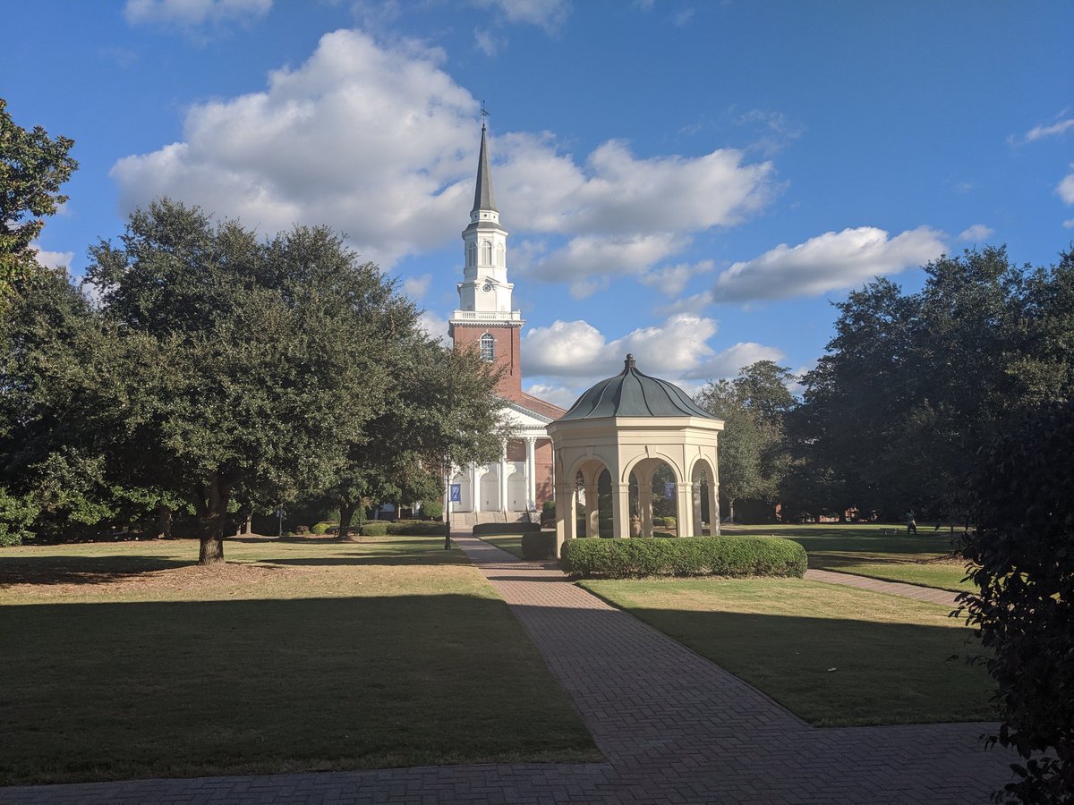 _TylerDaniel_'s tweet image. I believe I've got the best view on campus. Also, beautiful day in Wake Forest!