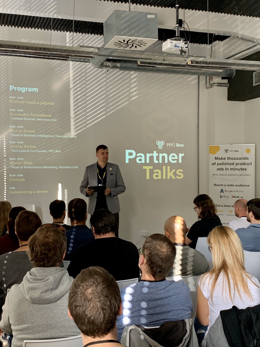 Magic_Script's tweet image. Today was full of product insights into future of DSA, Shopping campaigns and PPC Bee take on what eCommerce projects do to lead the way:) thanks