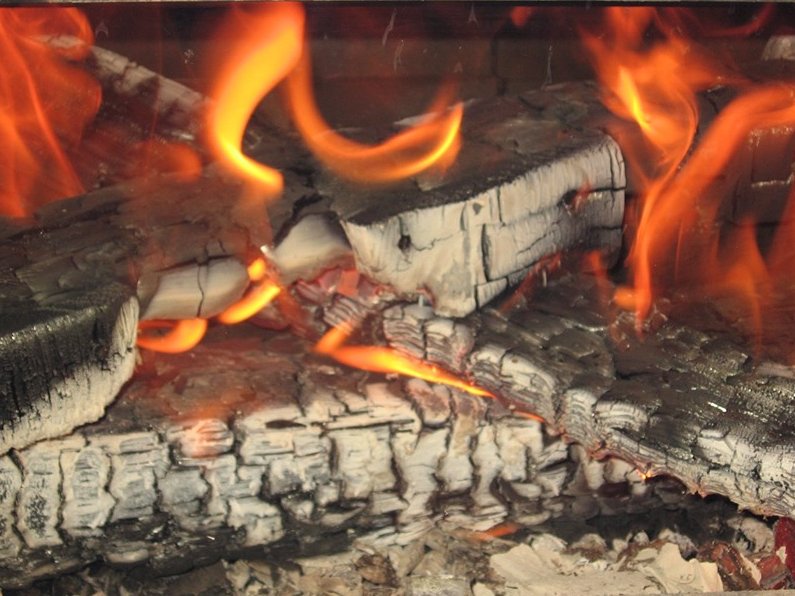 StoveSpaCenter's tweet image. Now is the time to order your own cozy #fireplace or #gasinsert. Winter is coming and it's time to get warm and  save money on your home heating costs.