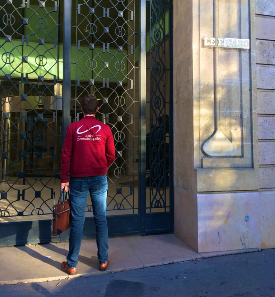JCS_JE's tweet photo. Notre équipe était aujourd’hui dans les locaux du Figaro à Paris pour le tournage de Campus Channel !
Stay tuned 🙃
#WeAreJE #JCS19 https://t.co/0AJUjyhHk8