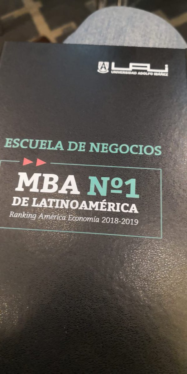 rob_deleon's tweet photo. Orgulloso egresado... @NegociosUAI @UAI_CL #MBAip https://t.co/7WB9mLhfwF