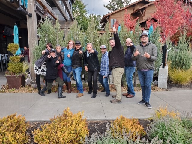 TL__Solutions's tweet image. Here is one of our partners, TechLink Services, having a great time in Bend, OR!  #services #greattime